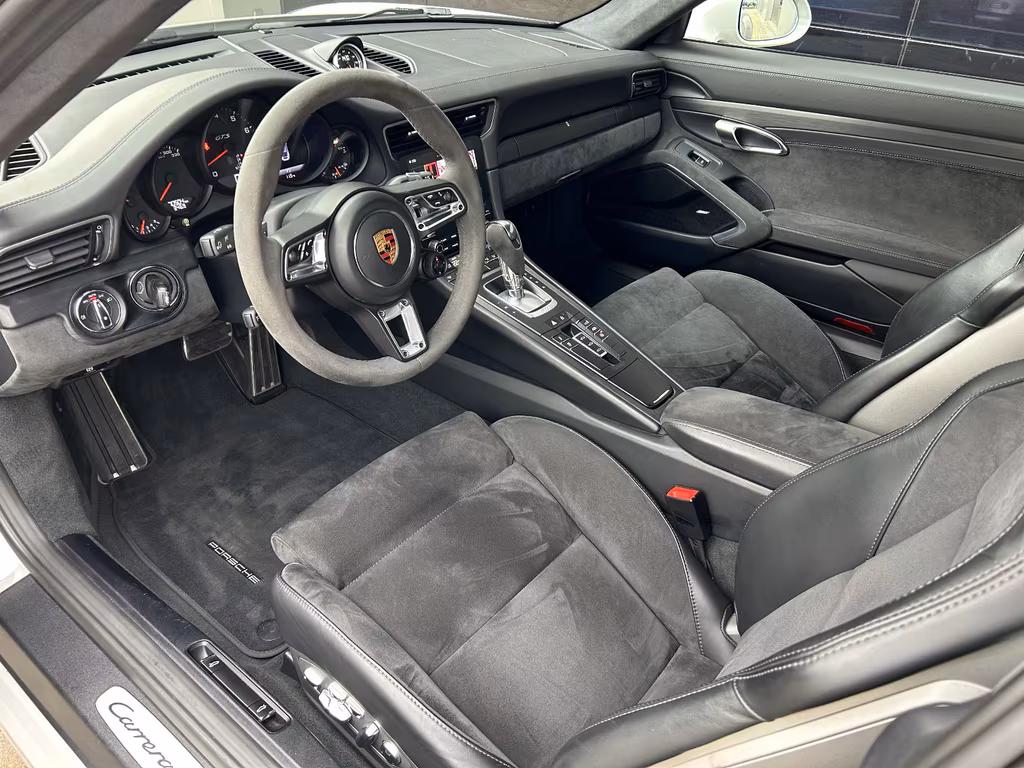Porsche 991
