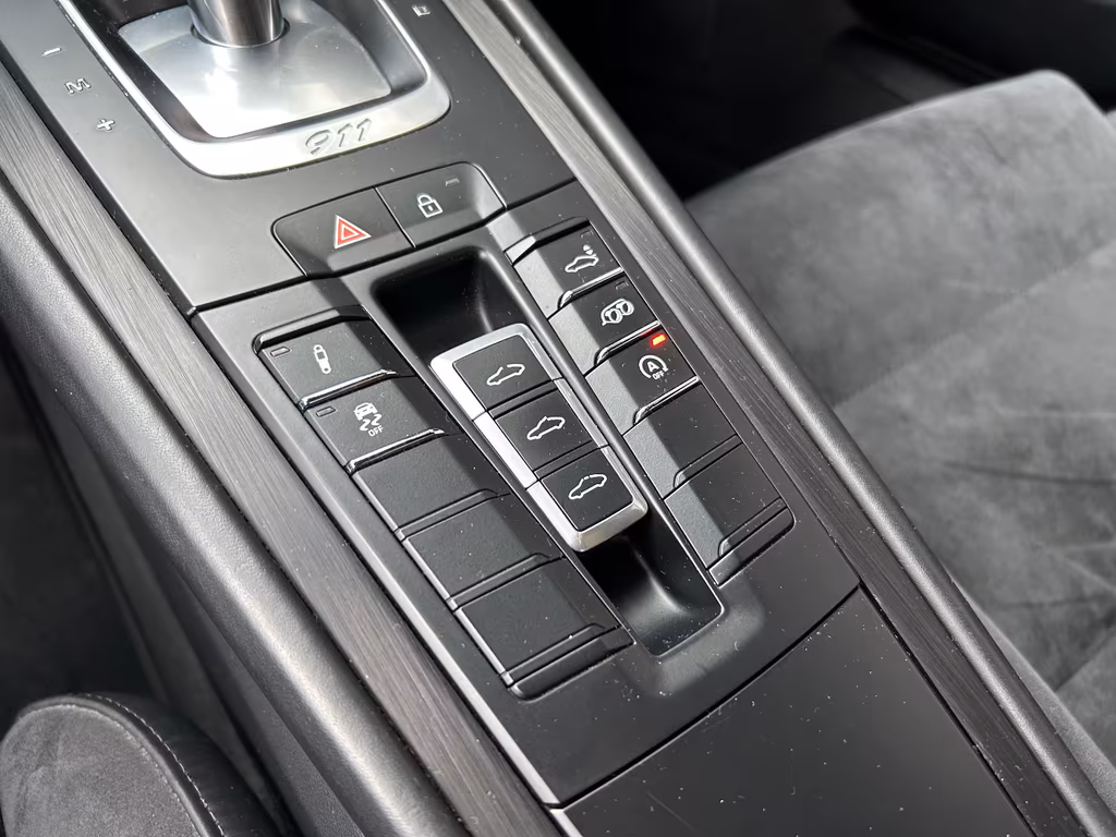 Porsche 991