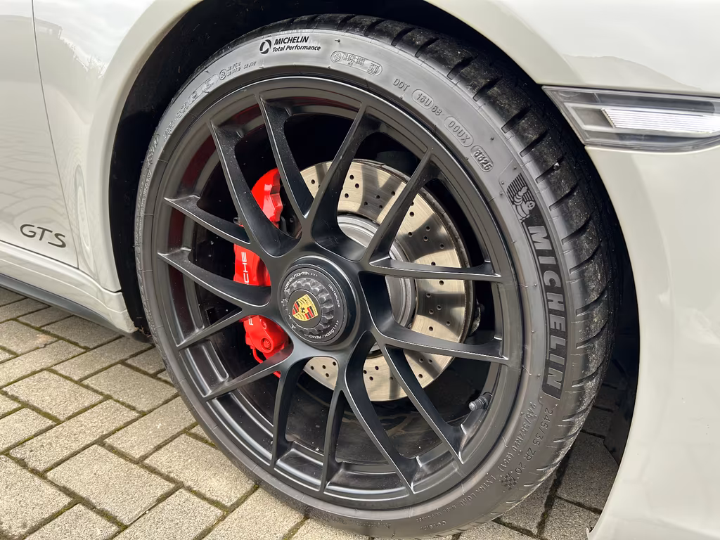 Porsche 991