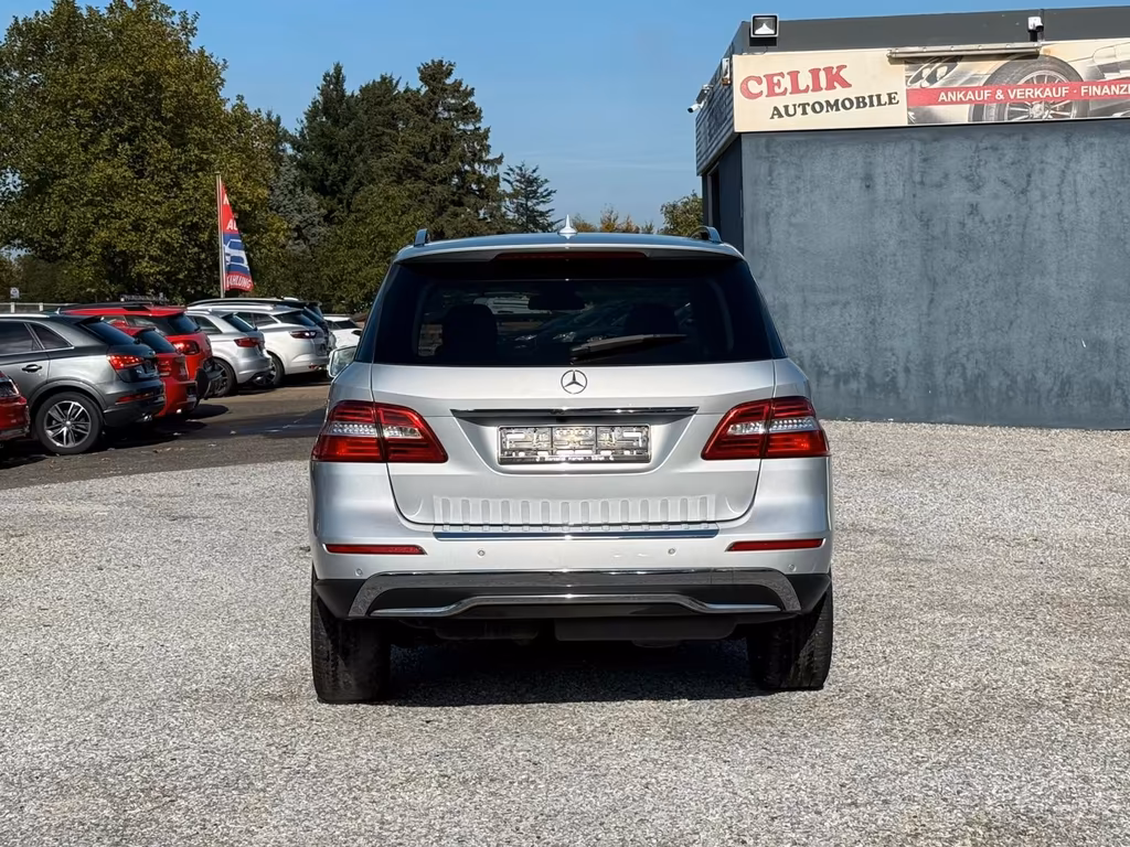 Mercedes-Benz ML 250