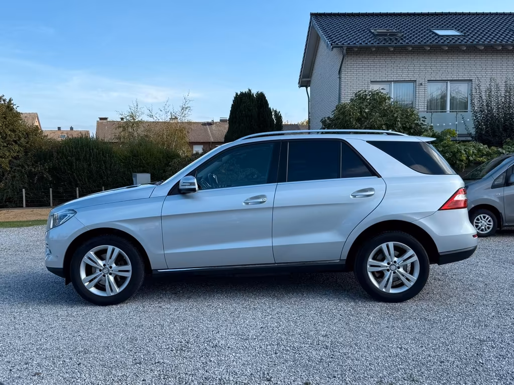 Mercedes-Benz ML 250