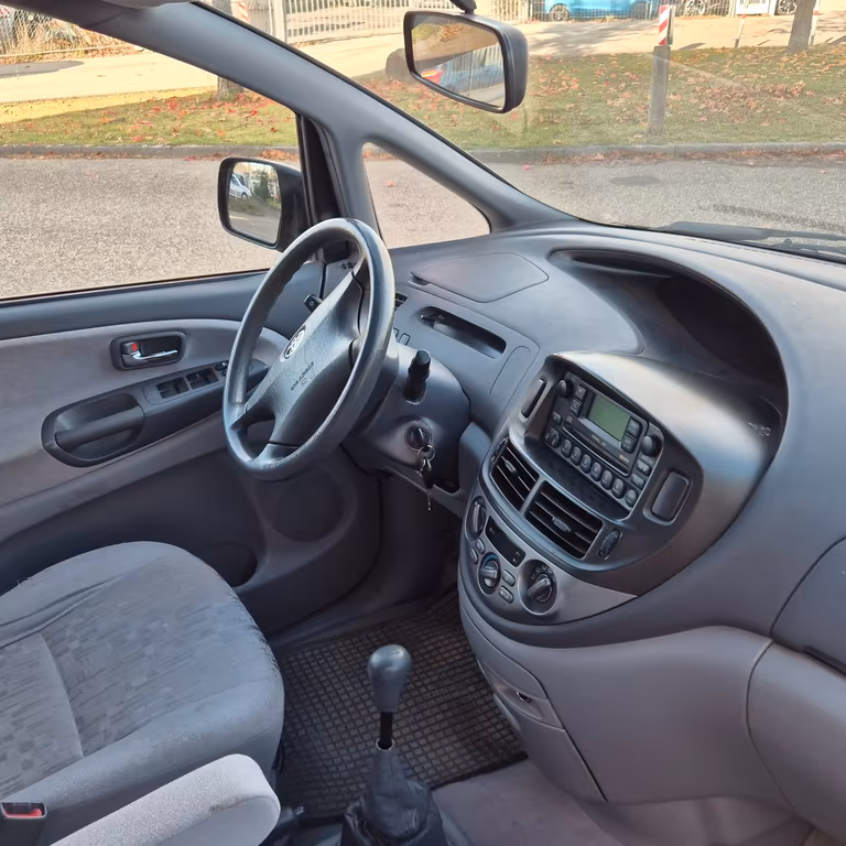 Toyota Previa