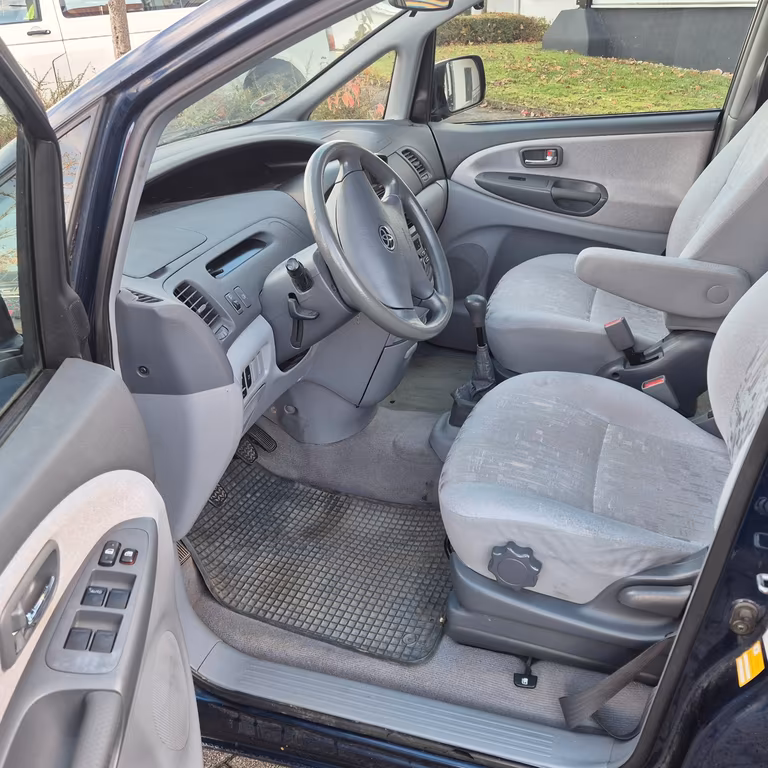 Toyota Previa