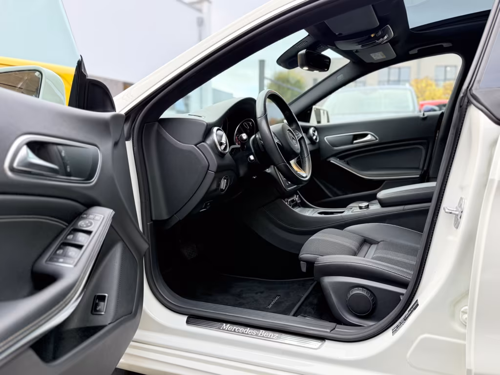 Mercedes-Benz CLA 200 Shooting Brake