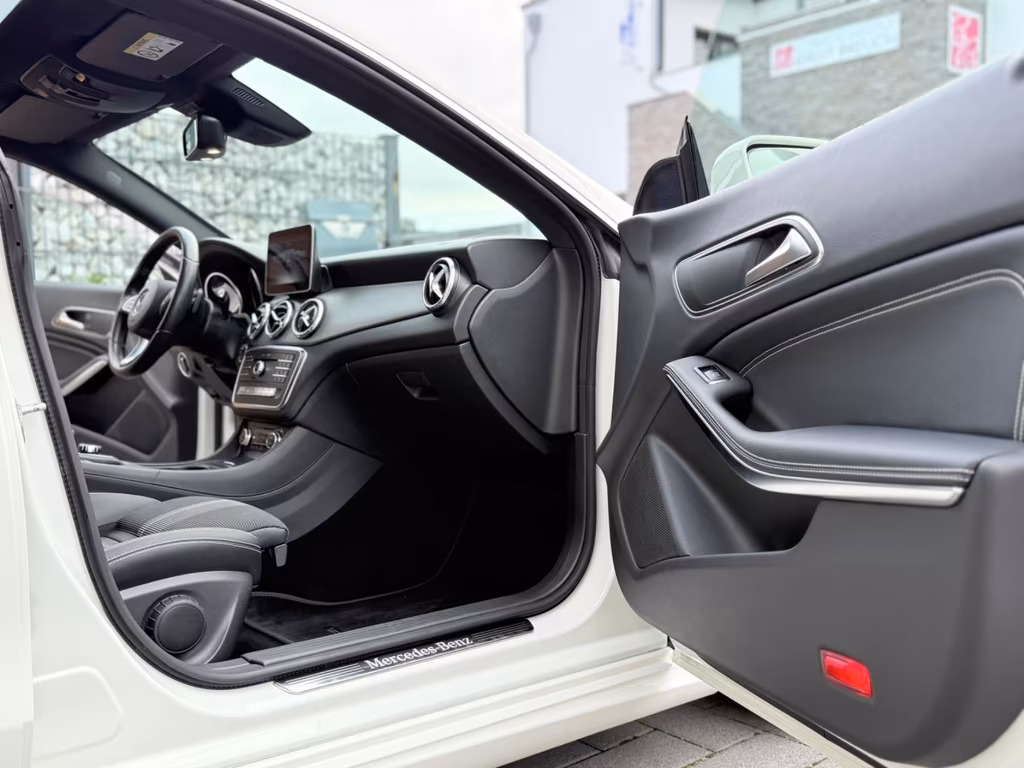 Mercedes-Benz CLA 200 Shooting Brake
