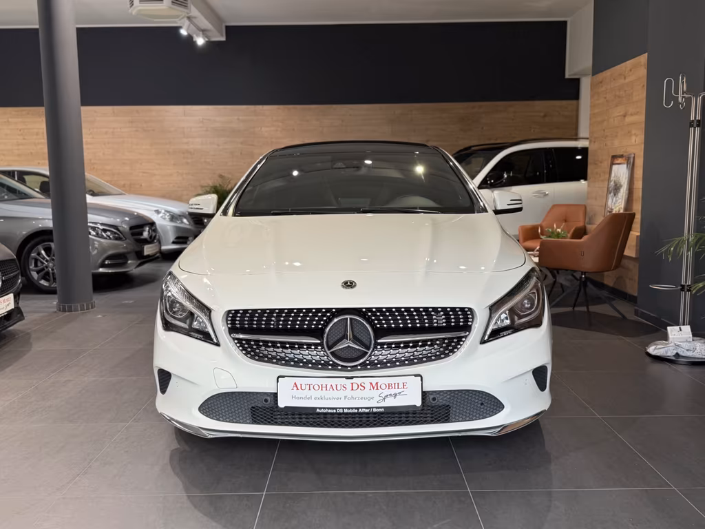 Mercedes-Benz CLA 200 Shooting Brake