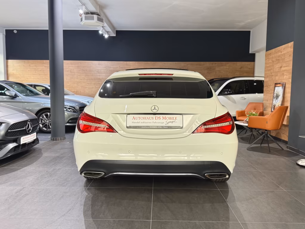 Mercedes-Benz CLA 200 Shooting Brake