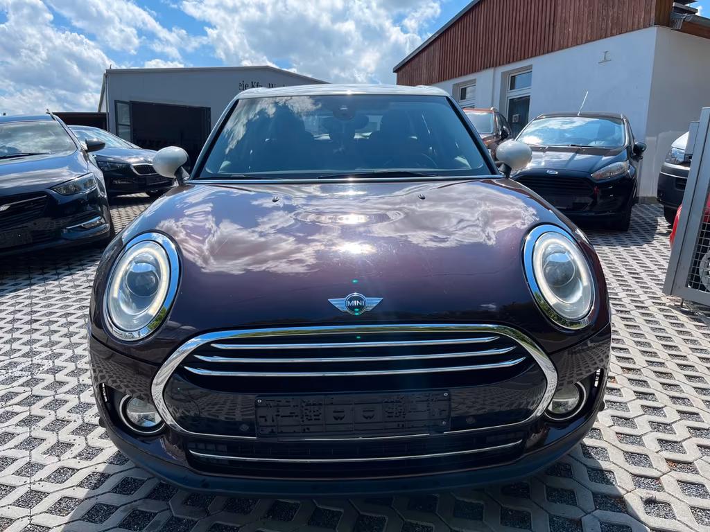 MINI Cooper Clubman