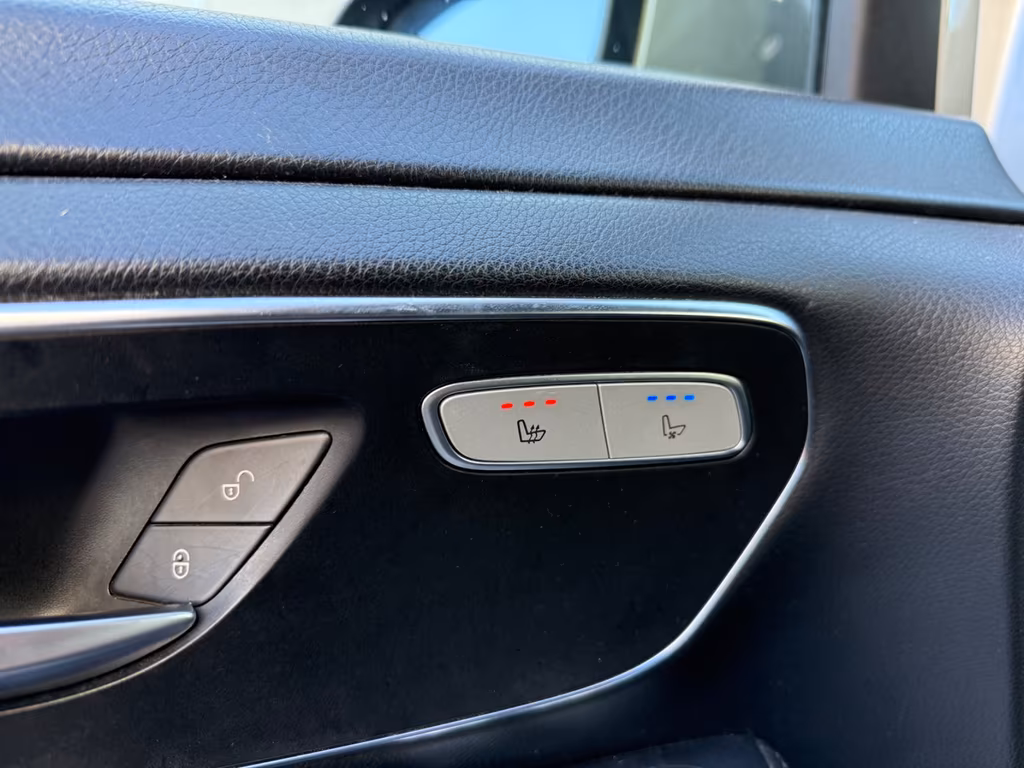 Mercedes-Benz V 200