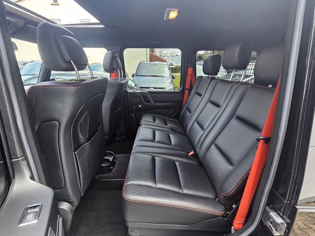 Mercedes-Benz G 500