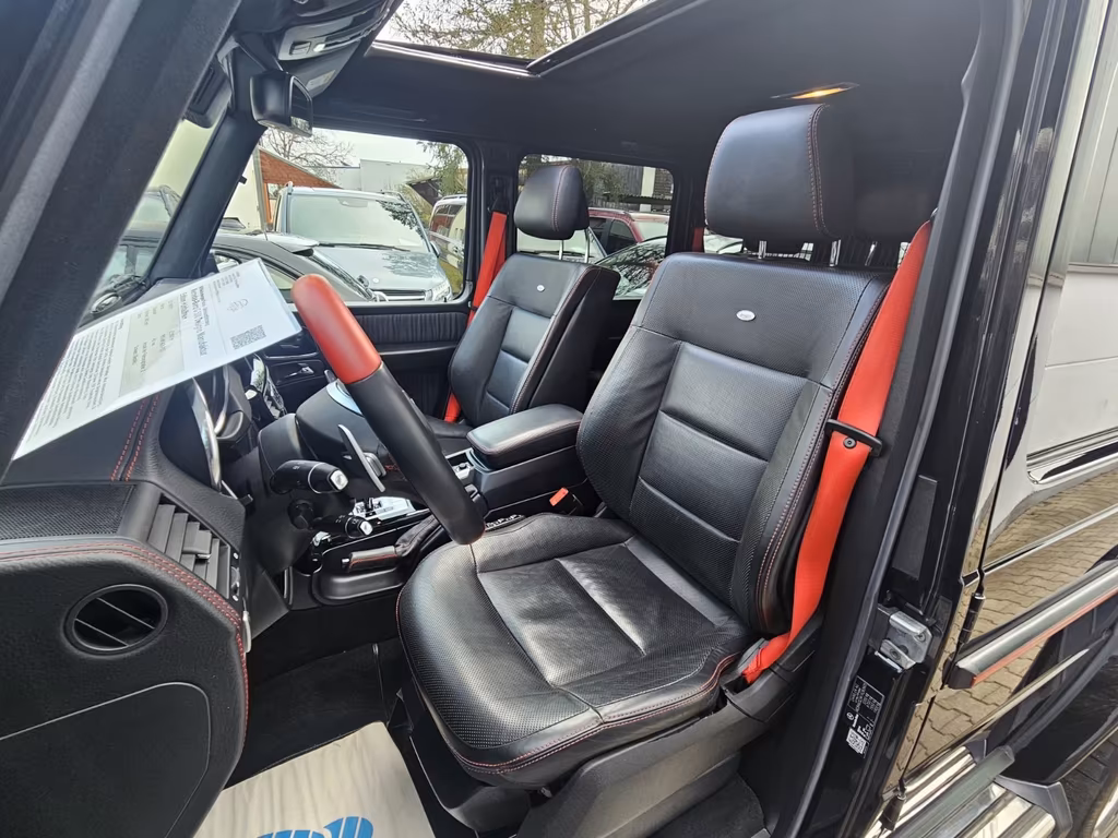 Mercedes-Benz G 500