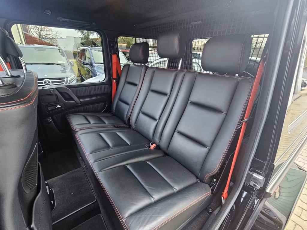 Mercedes-Benz G 500