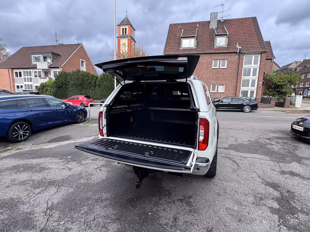 Mercedes-Benz X 250