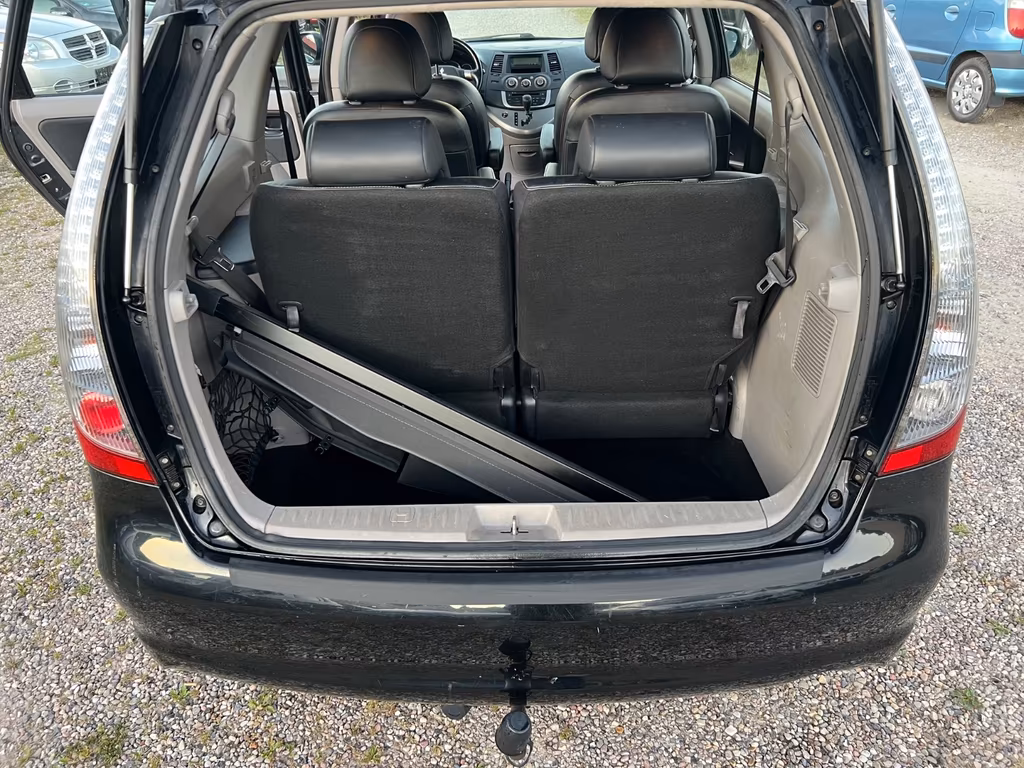 Mitsubishi Grandis