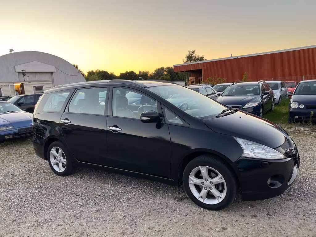 Mitsubishi Grandis