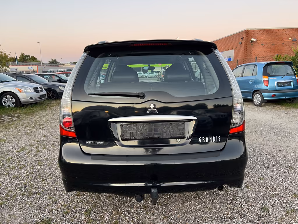 Mitsubishi Grandis