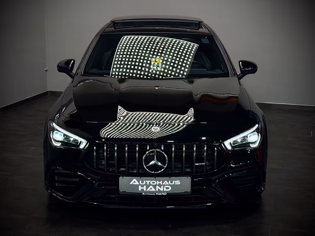 Mercedes-Benz CLA 45 AMG Shooting Brake