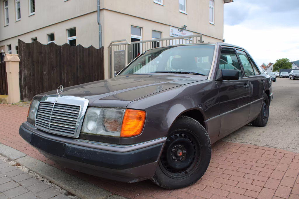 Mercedes-Benz 250