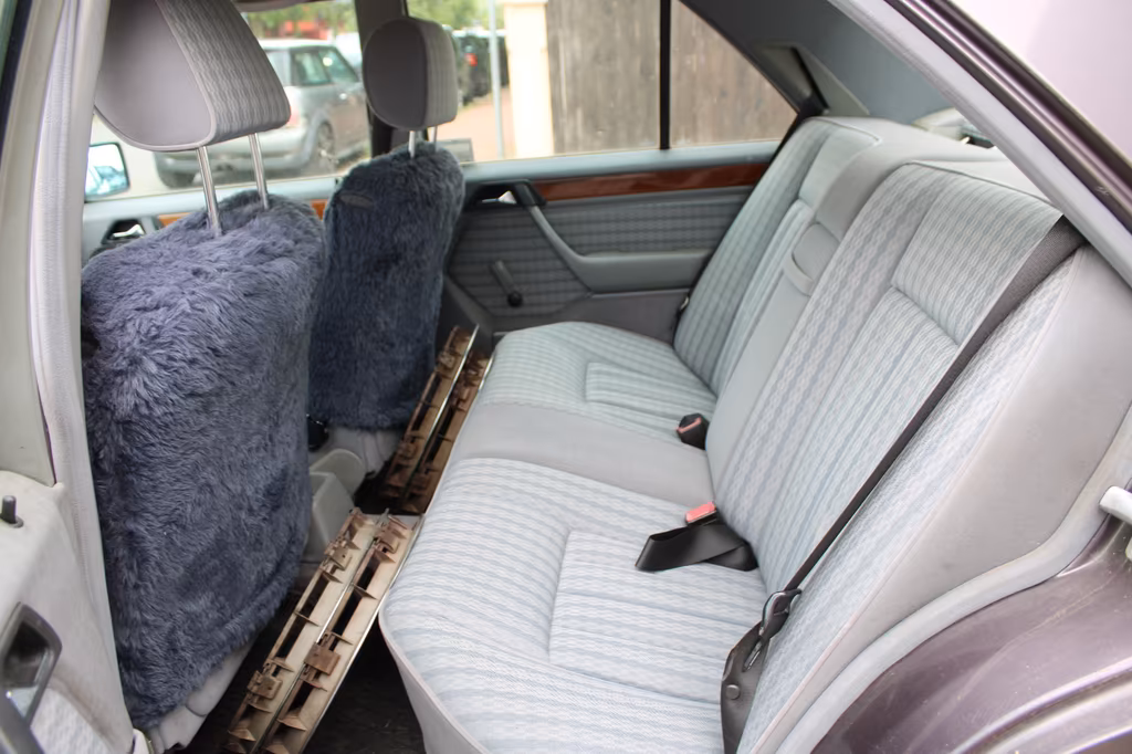 Mercedes-Benz 250