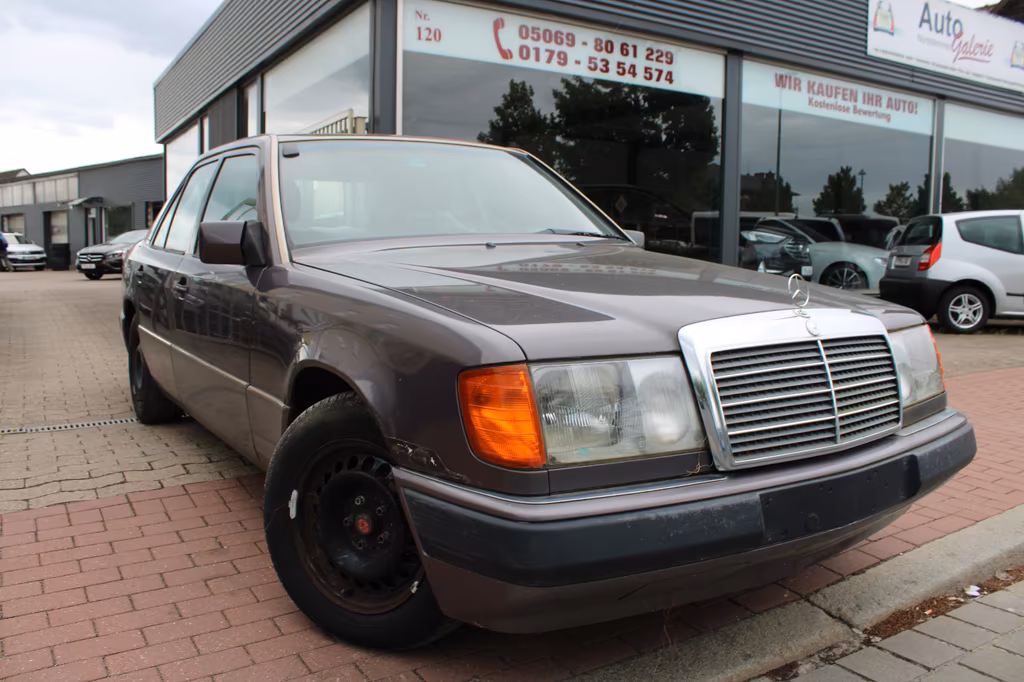 Mercedes-Benz 250
