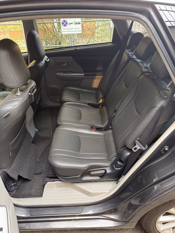 Toyota Prius+