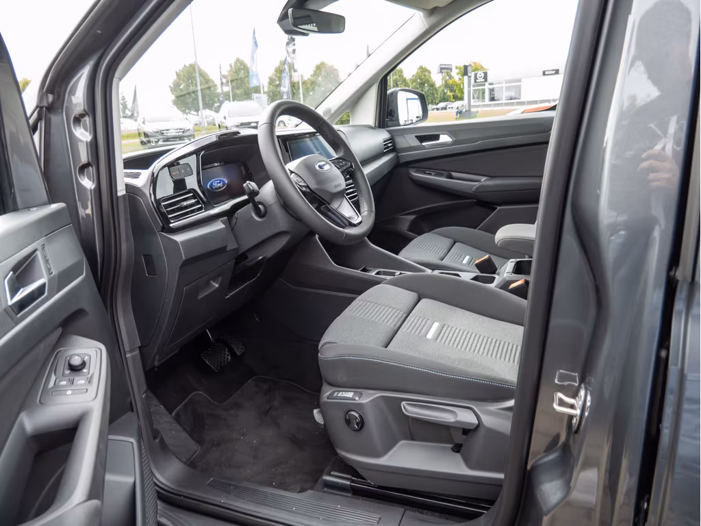 Ford Grand Tourneo