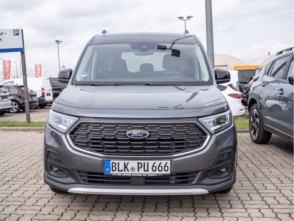Ford Grand Tourneo