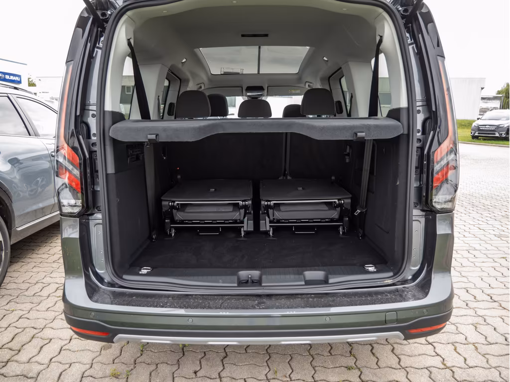 Ford Grand Tourneo