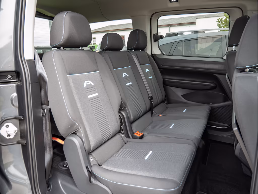 Ford Grand Tourneo