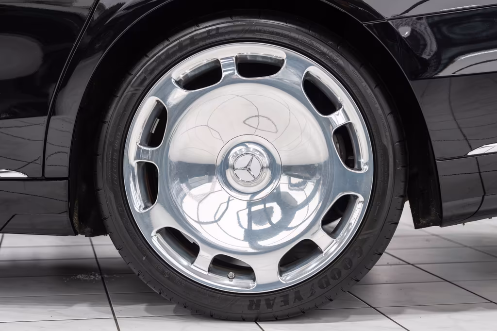 Mercedes-Benz S 560
