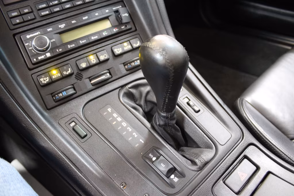 BMW 850