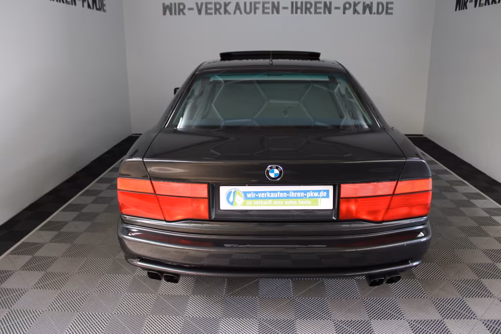 BMW 850