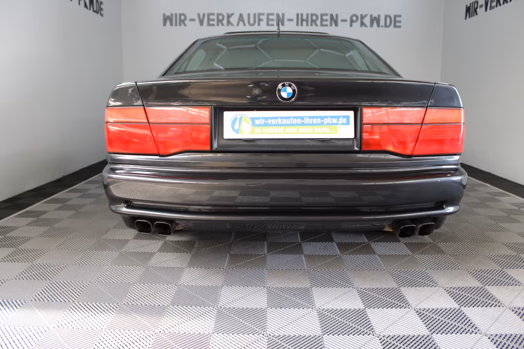 BMW 850