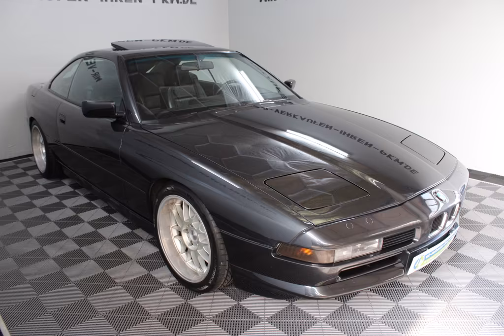 BMW 850