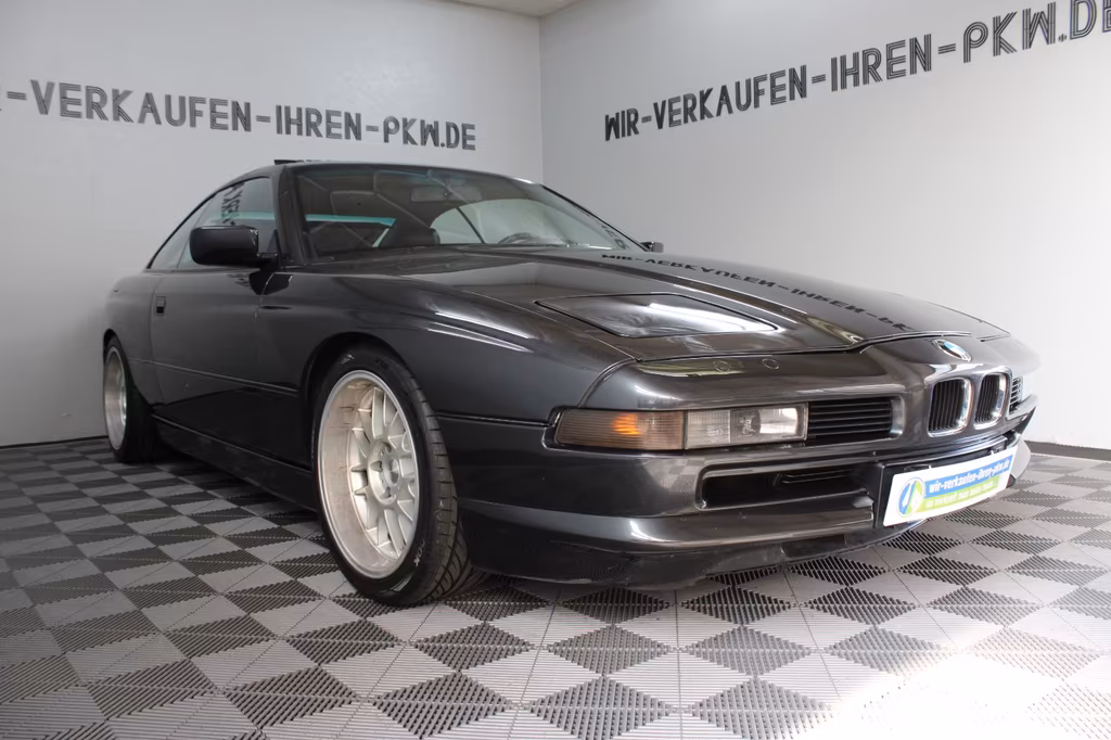 BMW 850