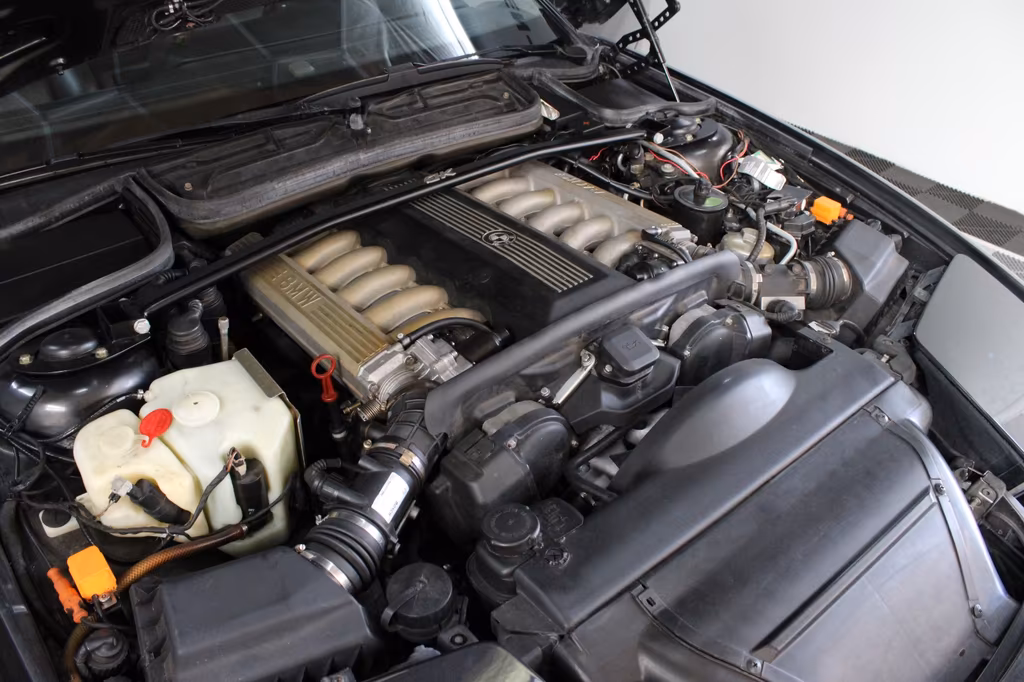 BMW 850