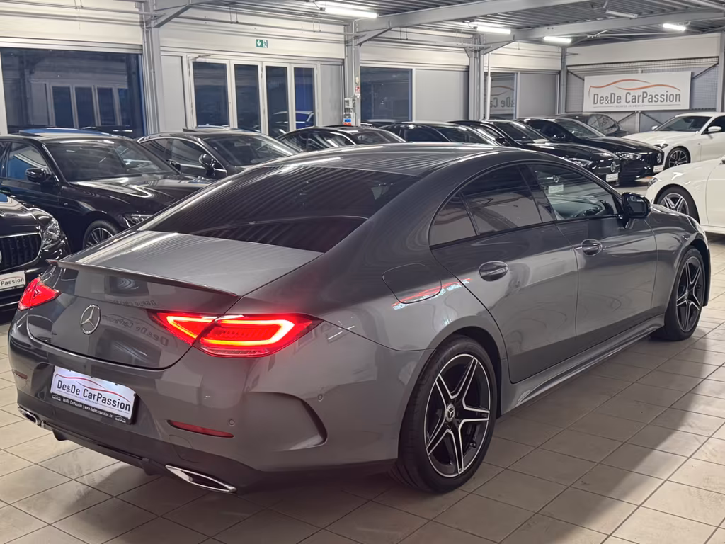 Mercedes-Benz CLS 300