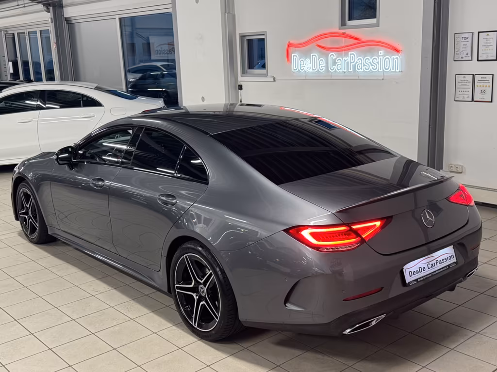 Mercedes-Benz CLS 300