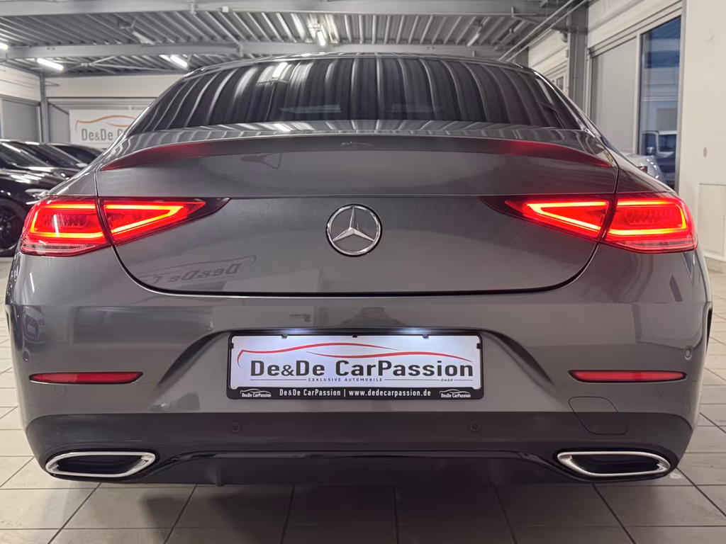 Mercedes-Benz CLS 300