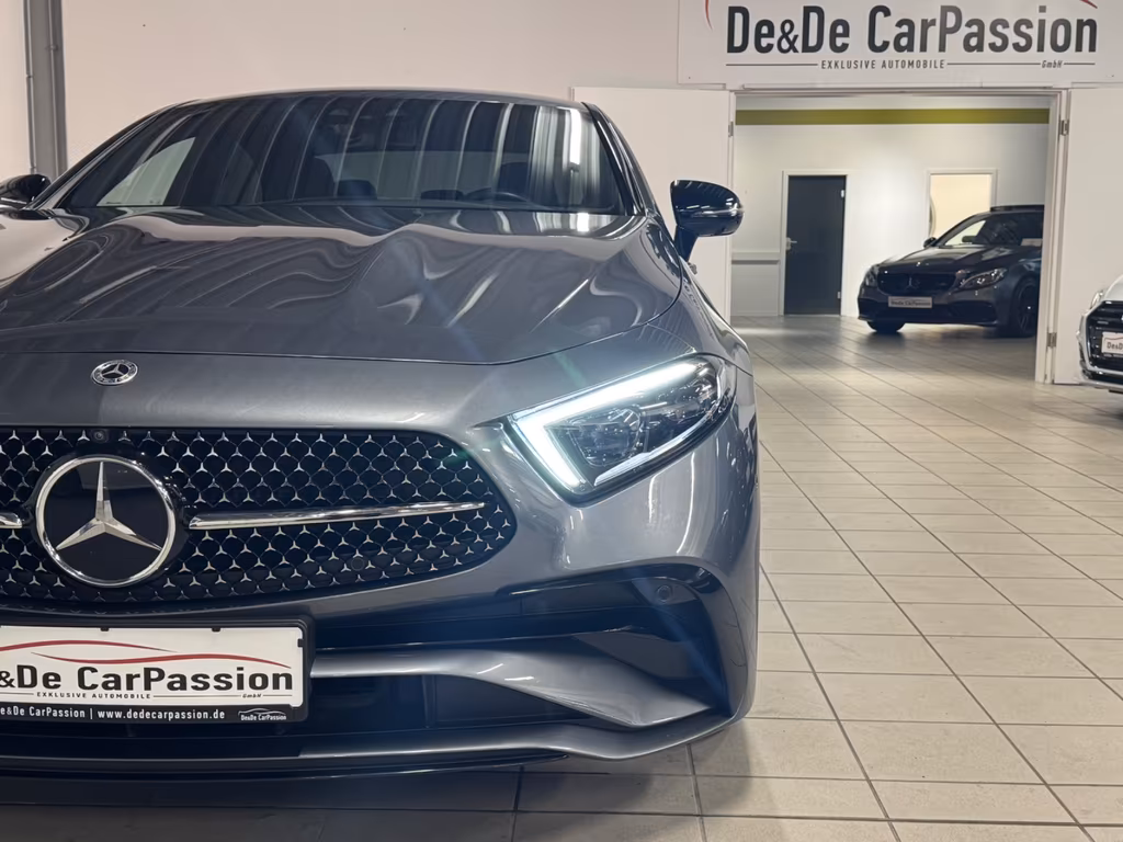 Mercedes-Benz CLS 300