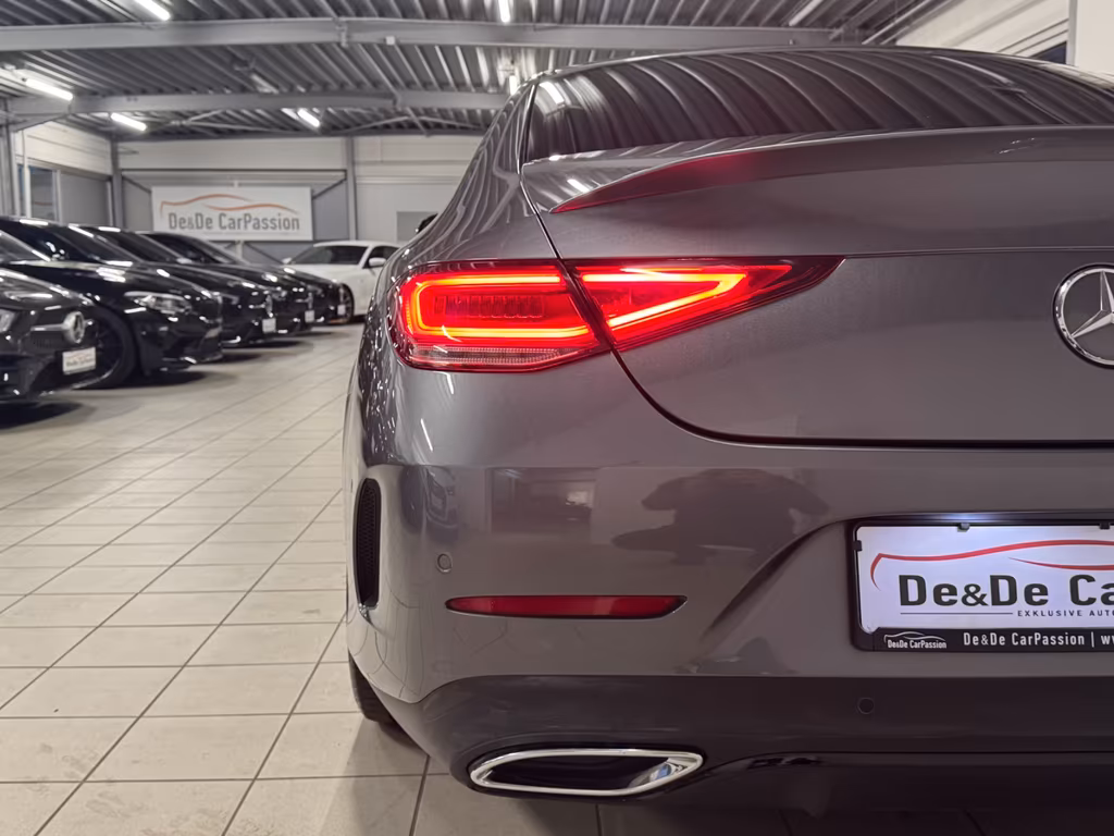 Mercedes-Benz CLS 300