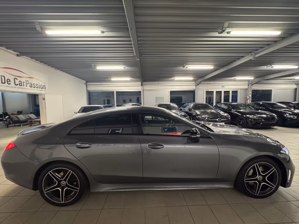 Mercedes-Benz CLS 300