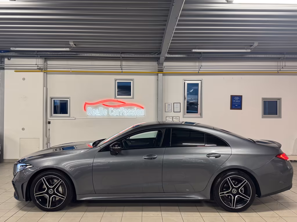 Mercedes-Benz CLS 300