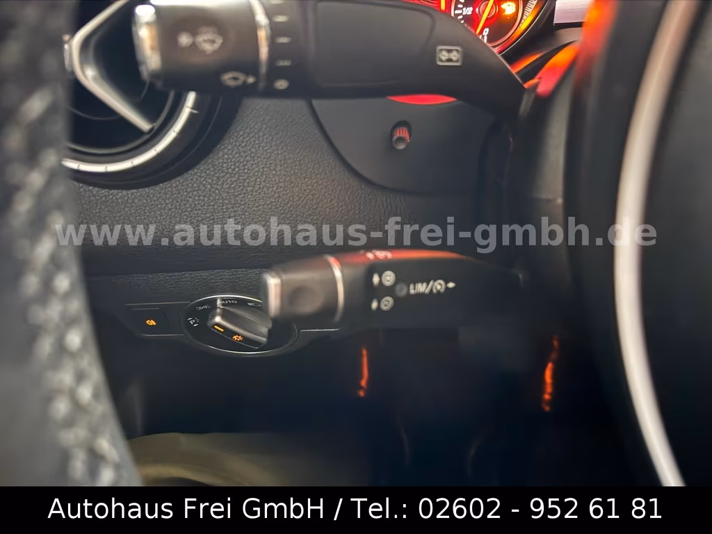 Mercedes-Benz CLA 180
