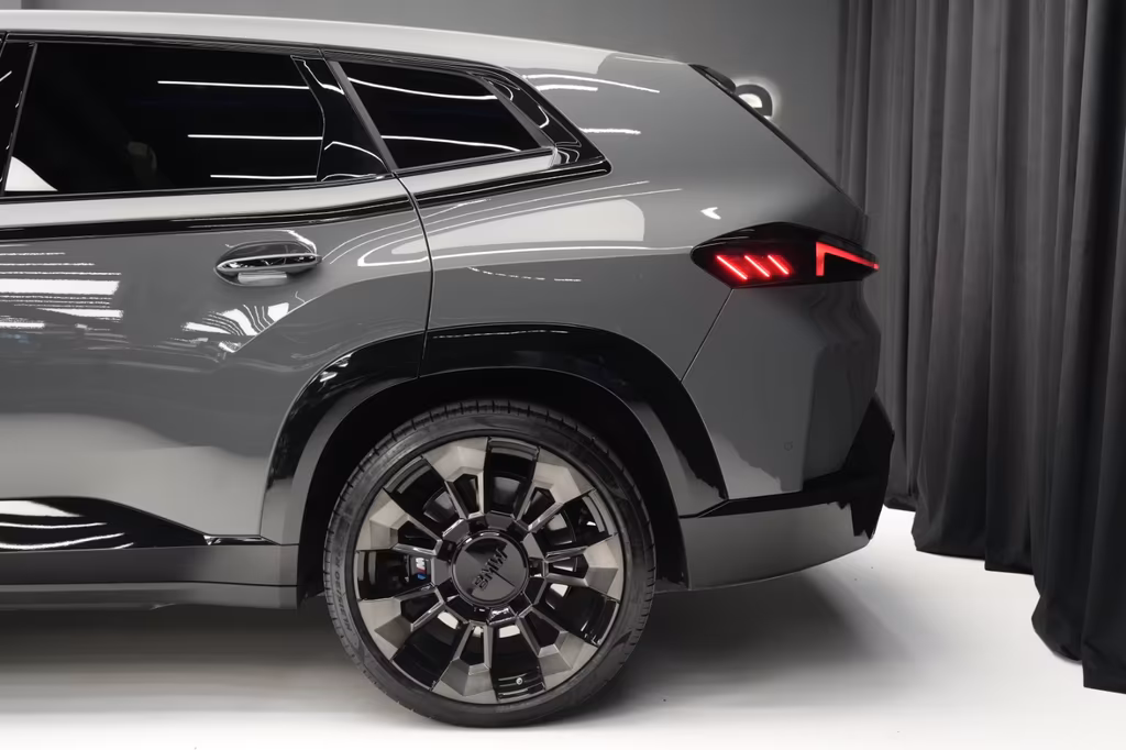 BMW XM