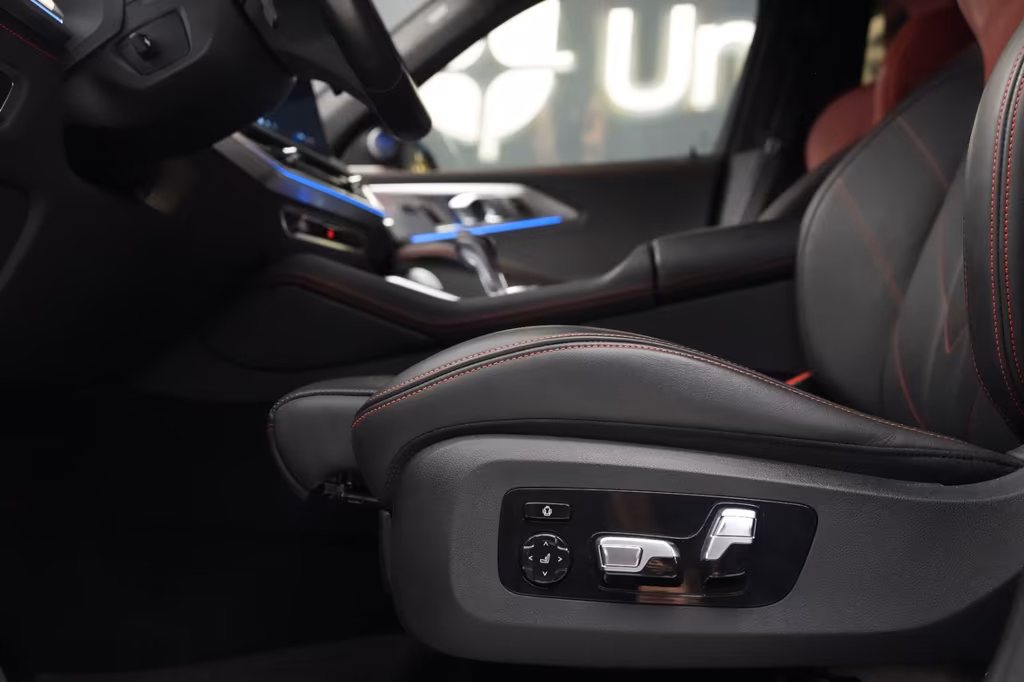 BMW XM