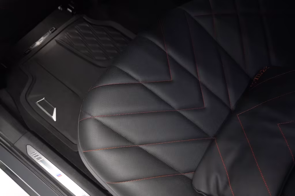 BMW XM