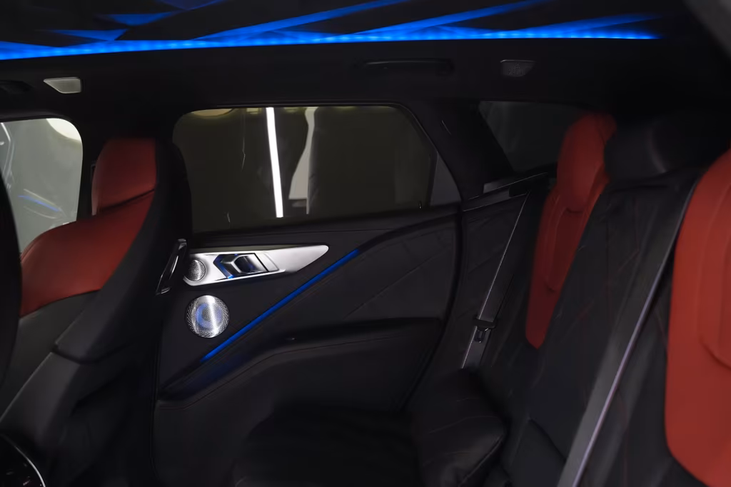 BMW XM