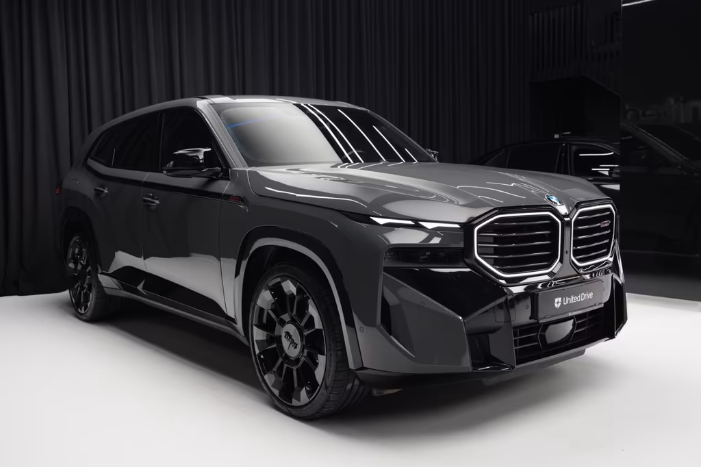 BMW XM