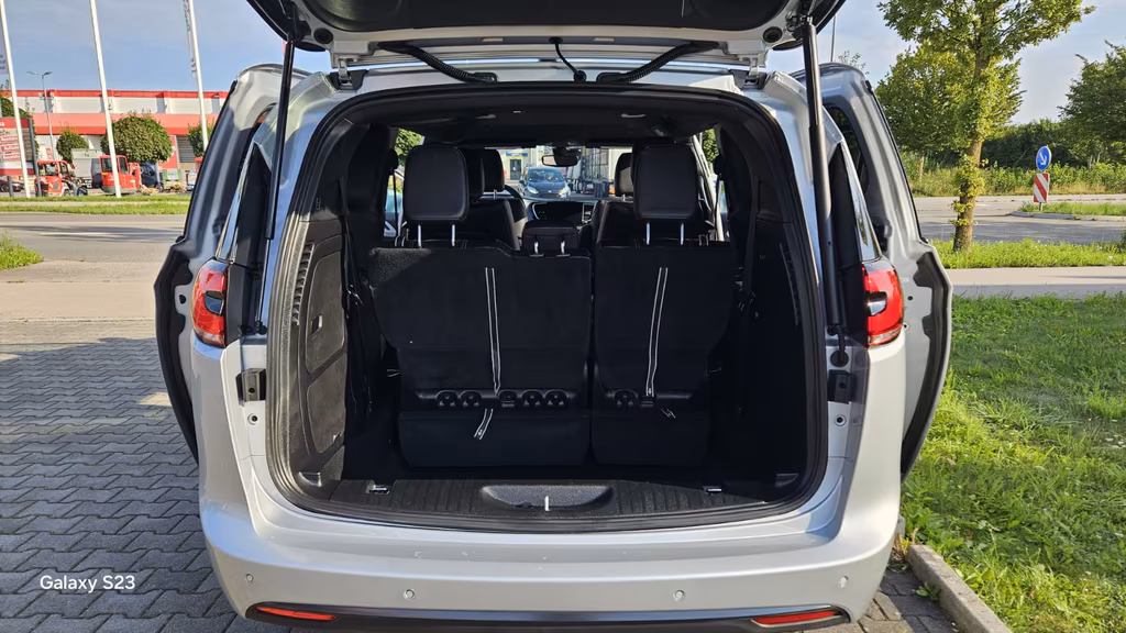 Chrysler Pacifica